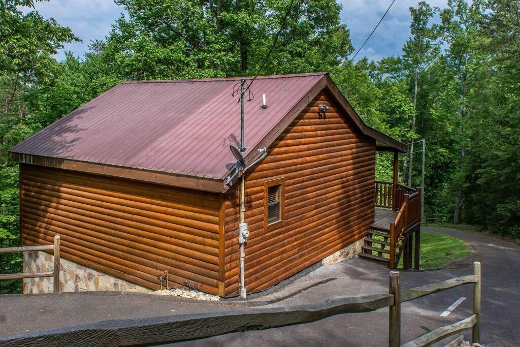 Holly Tree Hideaway - Semi Secluded Mtn Setting Villa เซอเวียร์วีล ภายนอก รูปภาพ